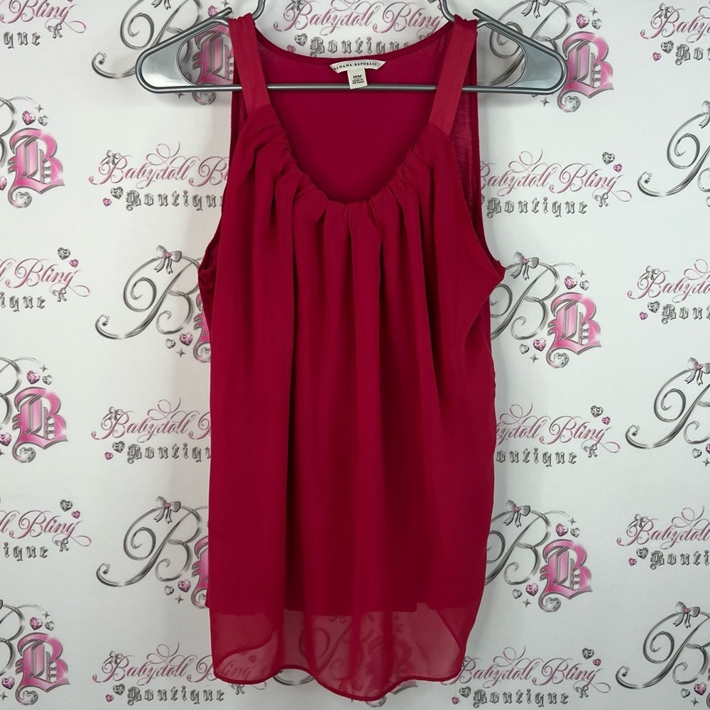 Banana Republic tank top ribbon design front pleats Red Pleated Tank Top
